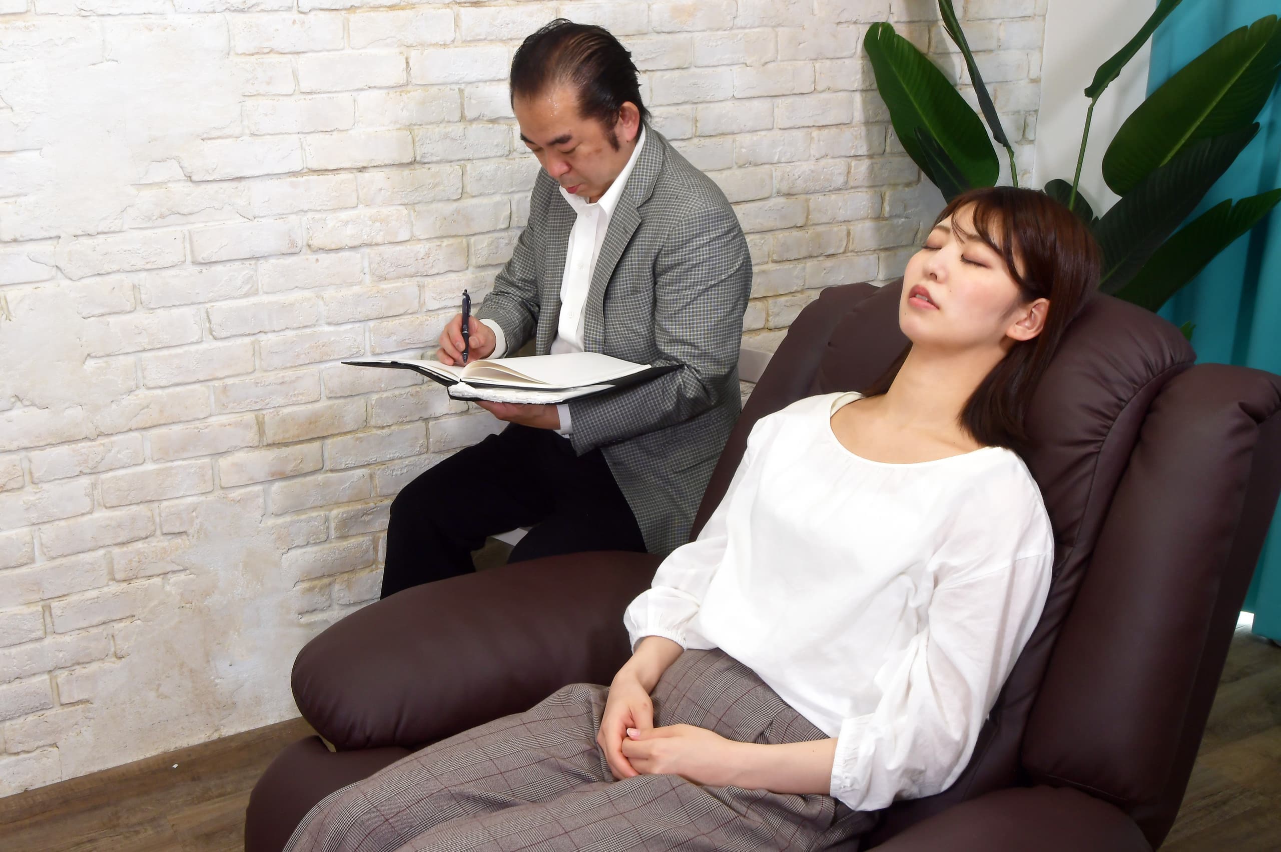 催眠療法スクール（ヒプノセラピー）